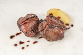CARRILLERA DE CERDO BRASEADA AL PEDRO XIMÉNEZ